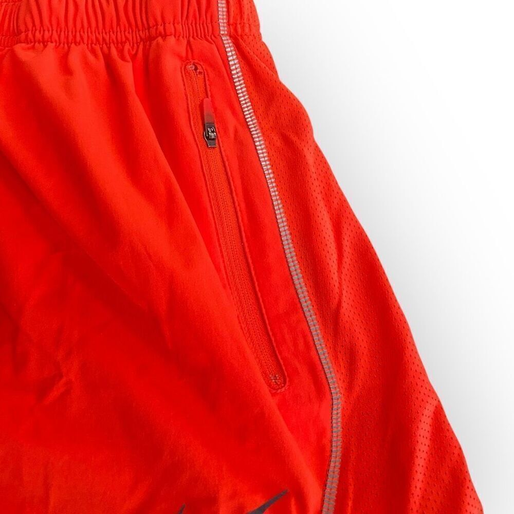 Nike Dri-Fit Run Division Tempo Luxe Running Shorts Womens size L DQ5932-696 New - Picture 5 of 10